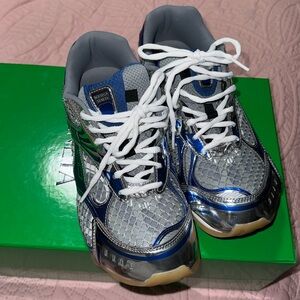 Authentic Bottega sneakers worn once